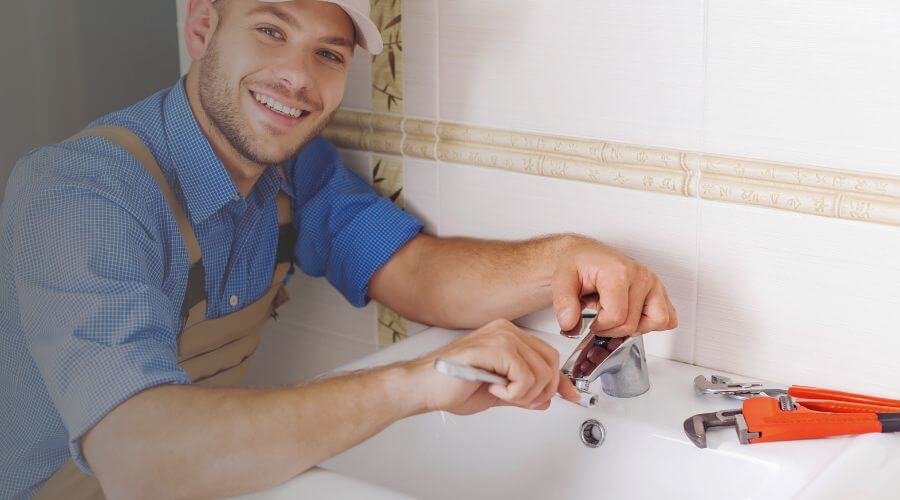 Local tankless water heater installation in Chenoa, IL